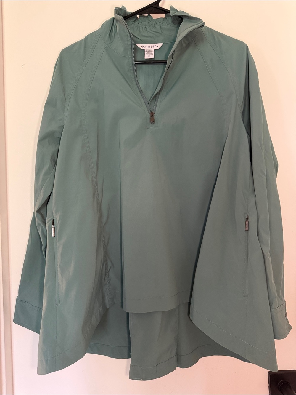 Athleta Advantage Poplin Pullover Jacket Top 1/4 Zip Sage Green XS